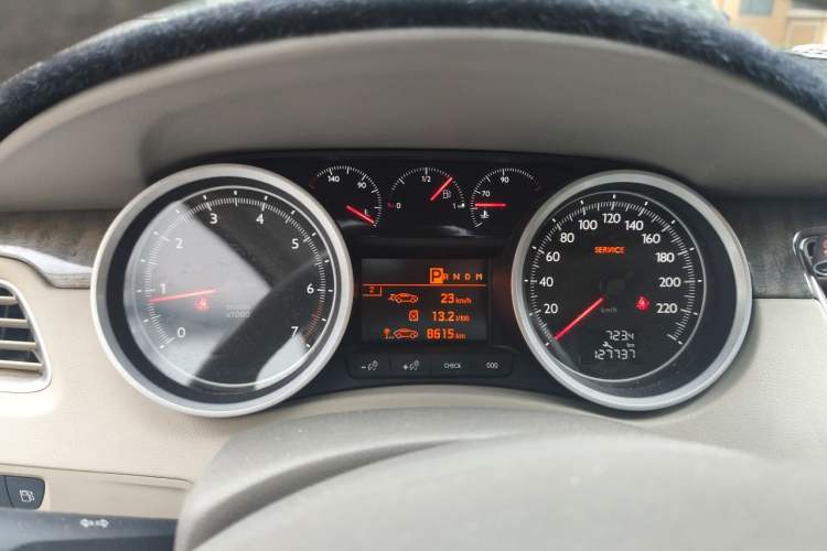 Used Peugeot 508 2012 2.0L Automatic Classic Edition Instrument Cluster