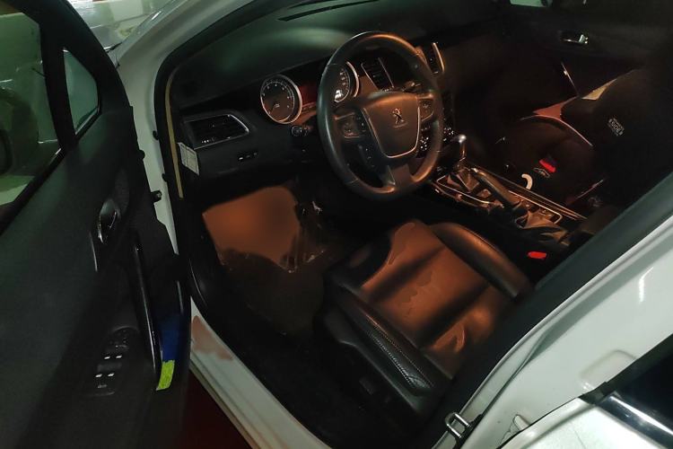Used Peugeot 508 2012 2.0L Automatic Smart Enjoyment Version Interior 3