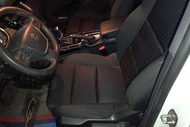 Used Peugeot 508 2012 2.0L Automatic Sunroof Classic Edition Left Front Seat