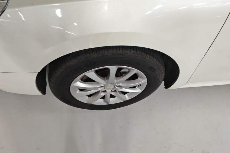 Used Peugeot 508 2012 2.0L Automatic Sunroof Classic Edition Left Front Wheel Hub