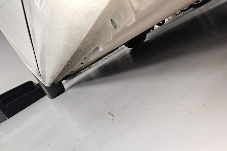 Used Peugeot 508 2012 2.0L Automatic Sunroof Classic Edition Left Side Sill