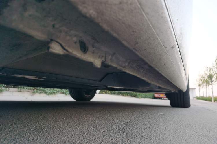 Used Peugeot 508 2012 2.0L Automatic Luxury Edition Left Side Sill