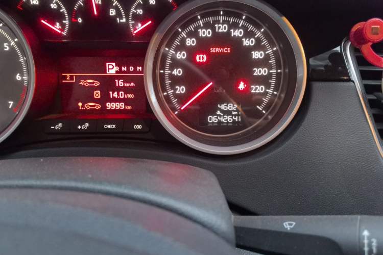 Used Peugeot 508 2012 2.0L Automatic Smart Enjoyment Version Odometer Close Up