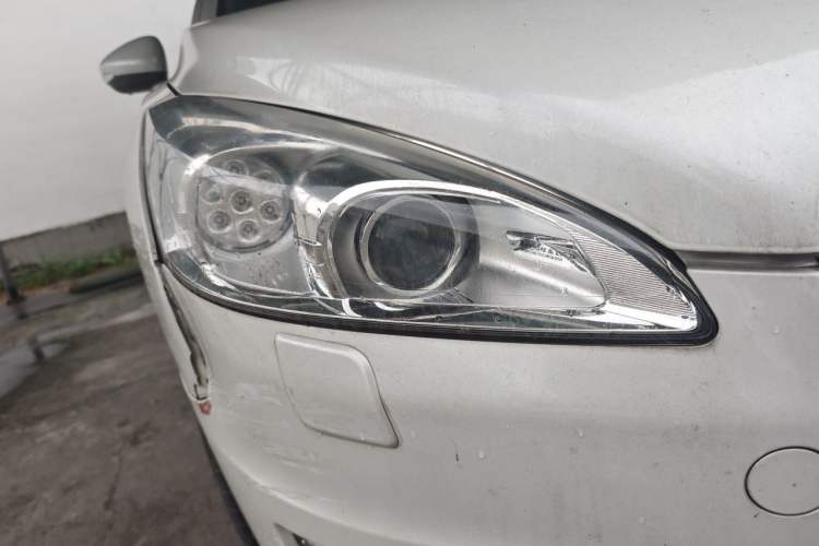 Used Peugeot 508 2012 2.3L Automatic Smart Edition Right Front Headlight