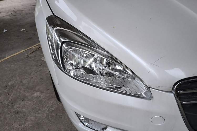 Used Peugeot 508 2012 2.0L Automatic Luxury Edition Right Front Headlight