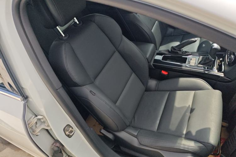 Used Peugeot 508 2012 2.0L Automatic Sunroof Classic Edition Right Front Seat