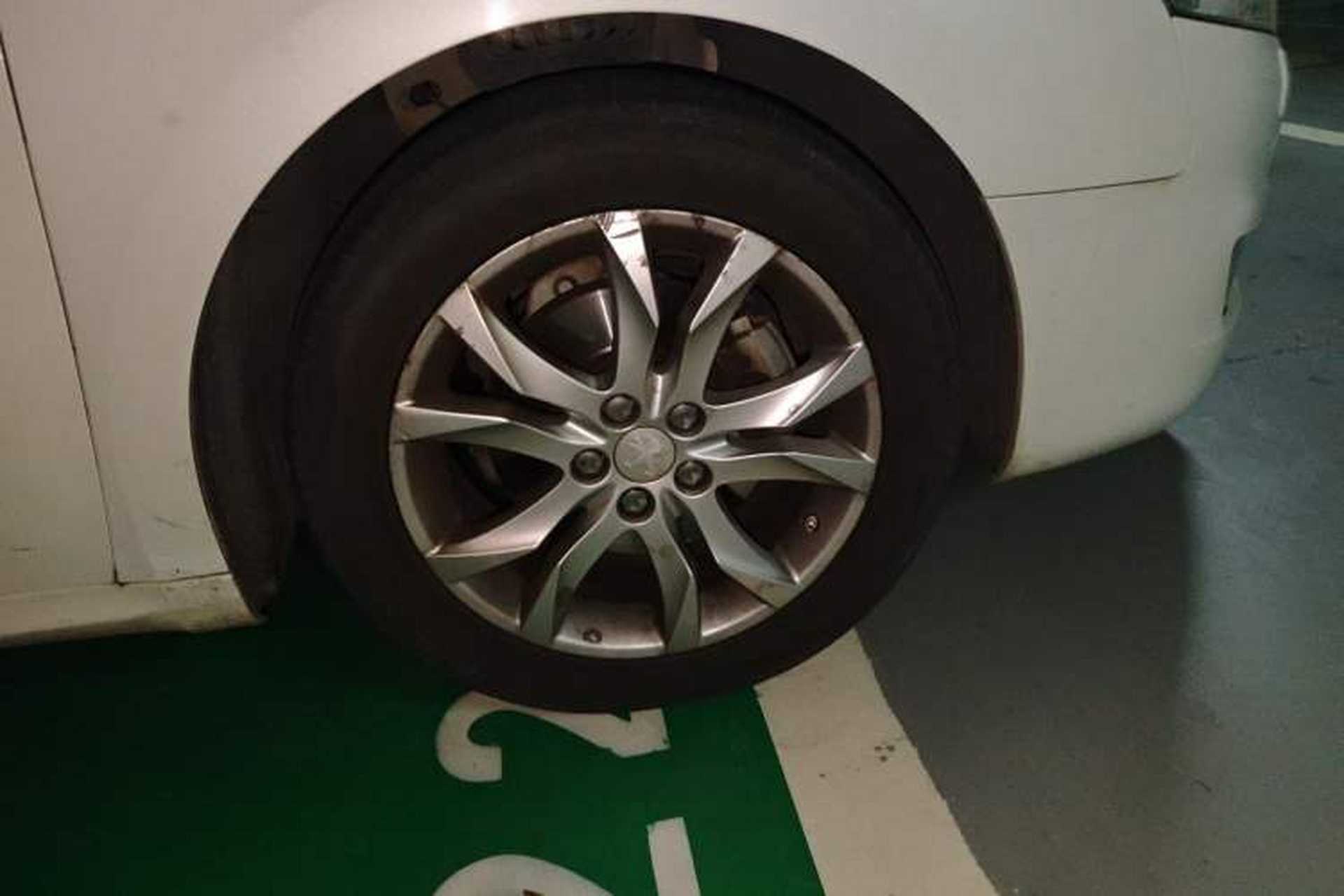 Used Peugeot 508 2012 2.0L Automatic Smart Enjoyment Version Right Front Wheel Hub