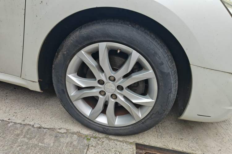 Used Peugeot 508 2012 2.0L Automatic Smart Enjoyment Version Right Front Wheel Hub