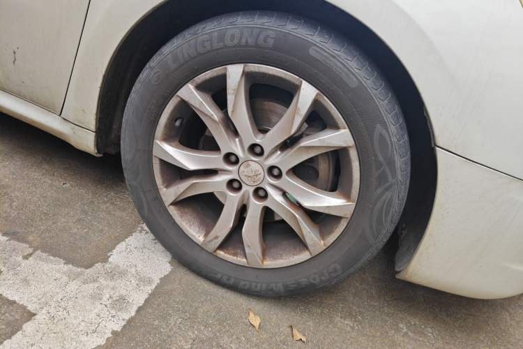 Used Peugeot 508 2012 2.0L Automatic Luxury Edition Right Front Wheel Hub
