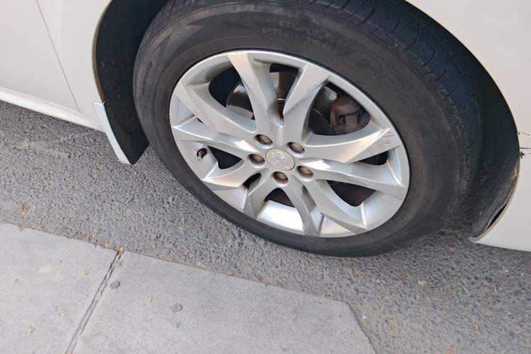 Used Peugeot 508 2012 2.0L Automatic Smart Enjoyment Version Right Front Wheel Hub