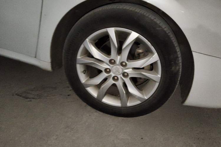 Used Peugeot 508 2012 2.0L Automatic Smart Enjoyment Version Right Front Wheel Hub