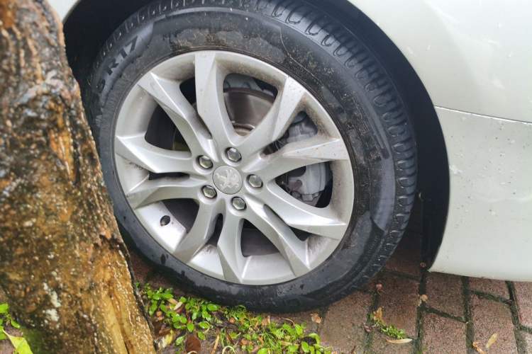 Used Peugeot 508 2012 2.0L Automatic Smart Enjoyment Version Right Front Wheel Hub