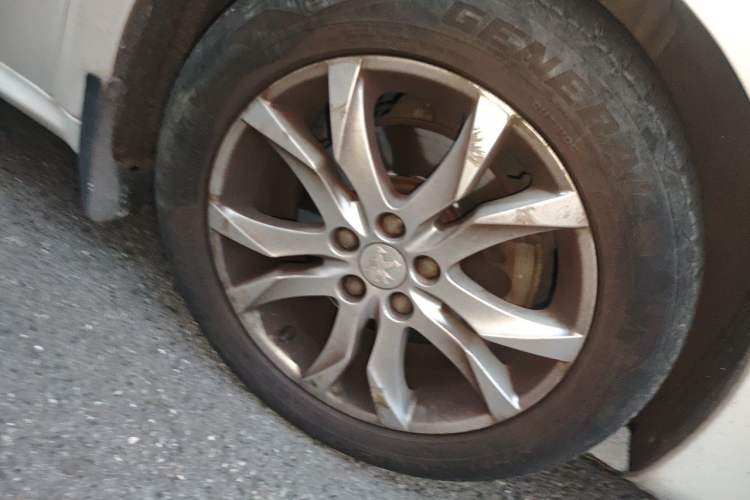 Used Peugeot 508 2012 2.0L Automatic Smart Enjoyment Version Right Front Wheel Hub