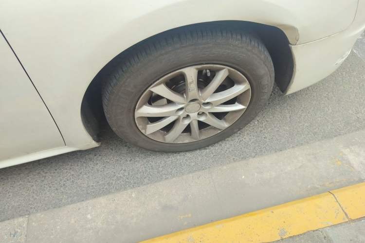Used Peugeot 508 2012 2.0L Automatic Sunroof Classic Edition Right Front Wheel Hub