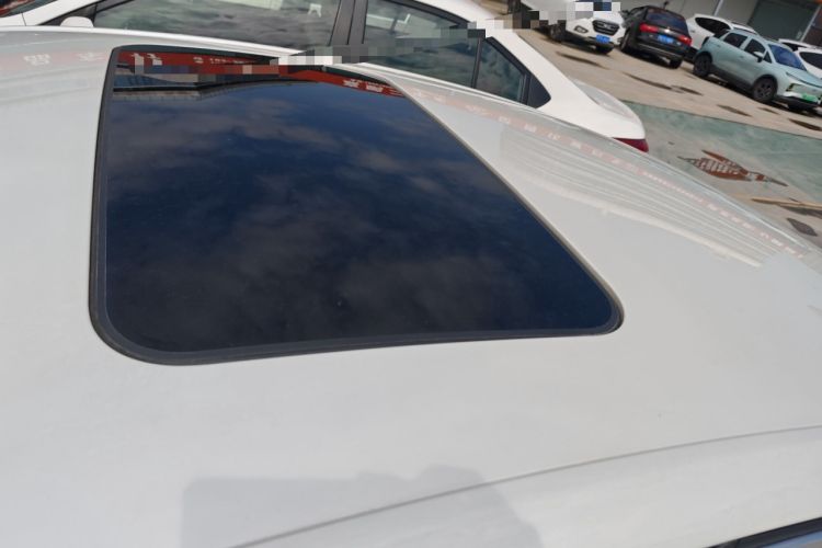 Used Peugeot 508 2012 2.0L Automatic Sunroof Classic Edition Roof