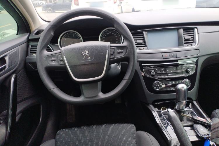 Used Peugeot 508 2012 2.0L Automatic Sunroof Classic Edition Steering Wheel