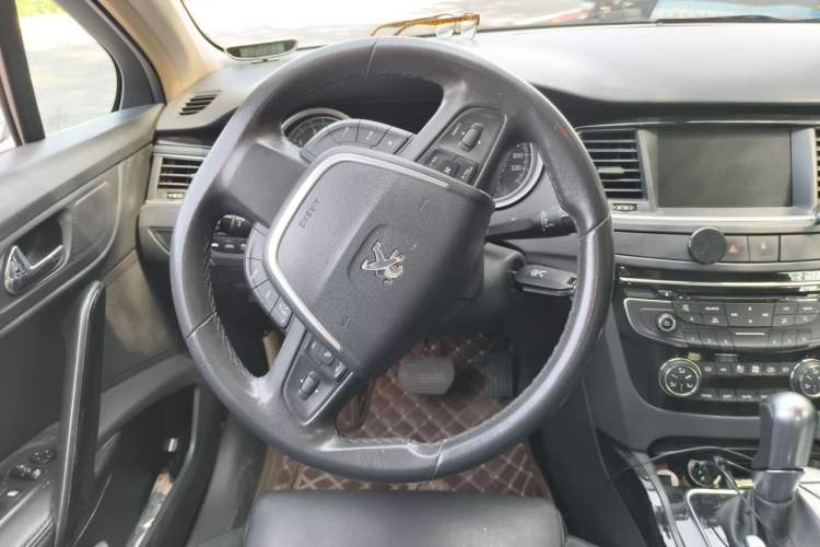 Used Peugeot 508 2012 2.0L Automatic Smart Enjoyment Version Steering Wheel