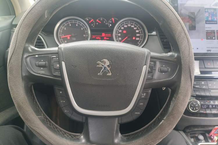 Used Peugeot 508 2012 2.0L Automatic Smart Enjoyment Version Steering Wheel