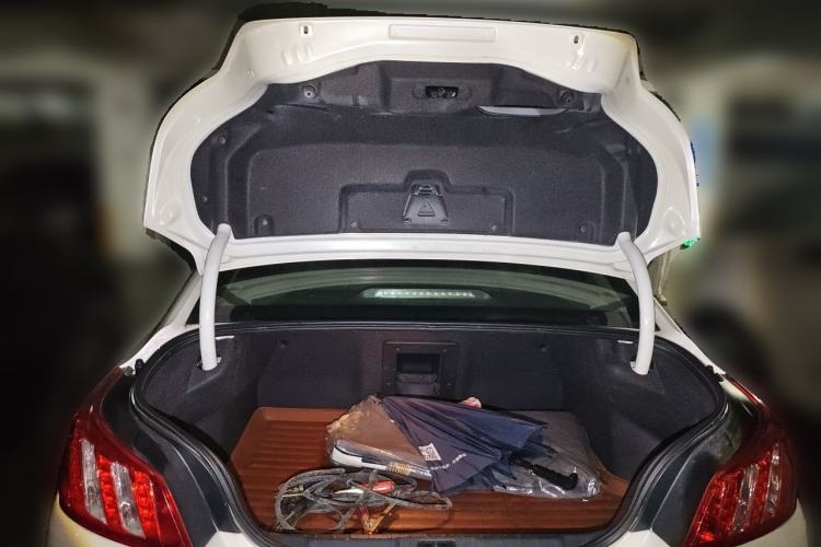 Used Peugeot 508 2012 2.0L Automatic Smart Enjoyment Version Trunk