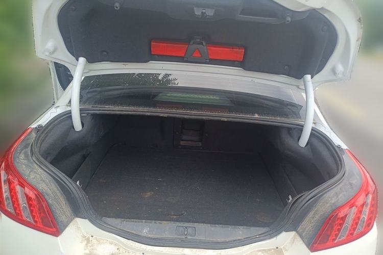 Used Peugeot 508 2012 2.0L Automatic Smart Enjoyment Version Trunk