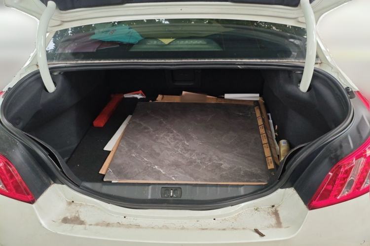Used Peugeot 508 2012 2.0L Automatic Sunroof Classic Edition Trunk
