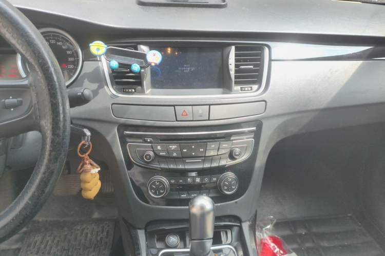 Used Peugeot 508 2013 2.0L 2nd Anniversary Edition with Automatic Sunroof – Classic Version Audio And AC Panel