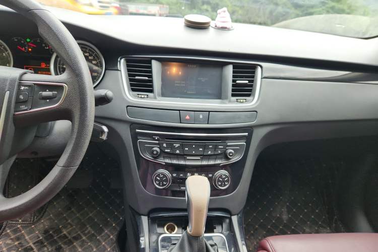 Used Peugeot 508 2013 2.0L 2nd Anniversary Edition with Automatic Sunroof – Classic Version Audio And AC Panel