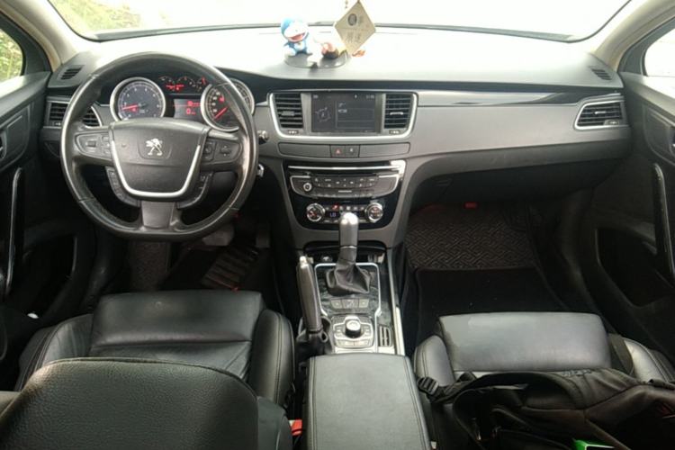 Used Peugeot 508 2013 2.0L 2nd Anniversary Edition Automatic Smart Enjoyment Version Center Console