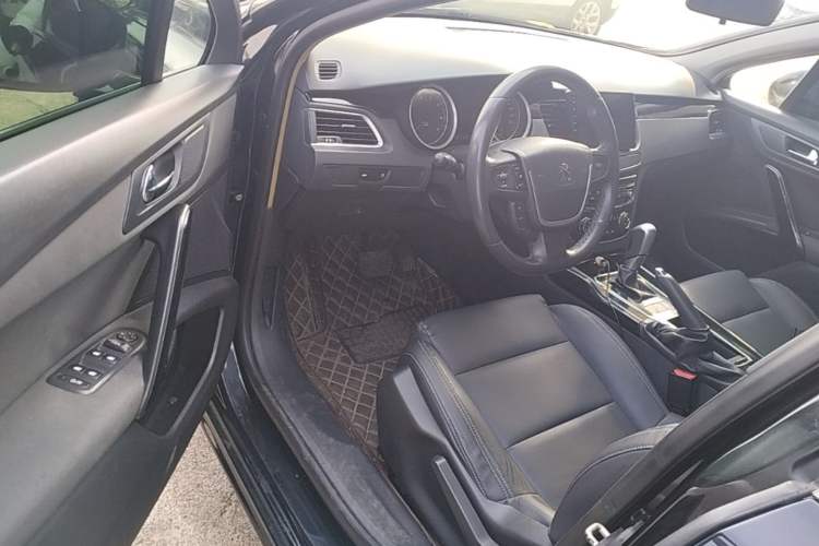 Used Peugeot 508 2013 2.0L 2nd Anniversary Edition with Automatic Sunroof – Classic Version Driver Seat