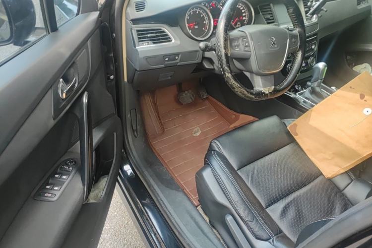 Used Peugeot 508 2013 2.0L 2nd Anniversary Edition with Automatic Sunroof – Classic Version Driver Seat