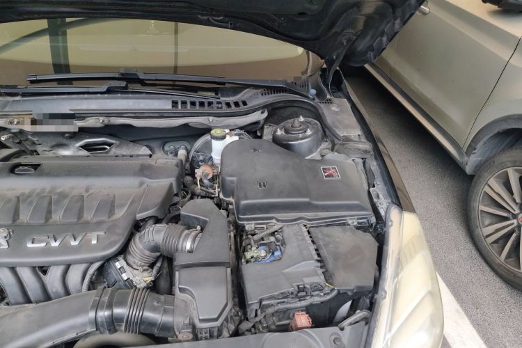 Used Peugeot 508 2013 2.0L 2nd Anniversary Edition with Automatic Sunroof – Classic Version Engine Bay Left