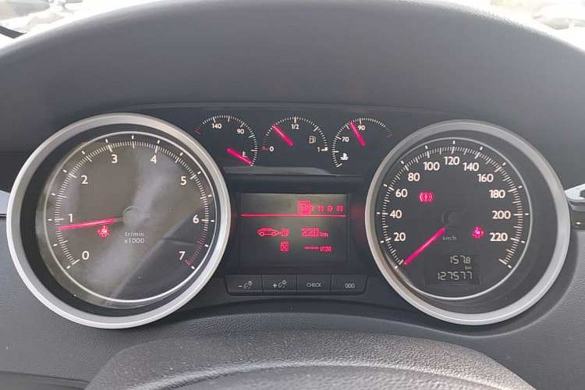 Used Peugeot 508 2013 2.0L 2nd Anniversary Edition with Automatic Sunroof – Classic Version Instrument Cluster
