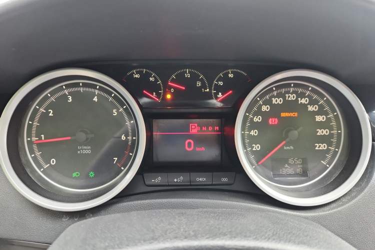Used Peugeot 508 2013 2.0L 2nd Anniversary Edition with Automatic Sunroof – Classic Version Instrument Cluster