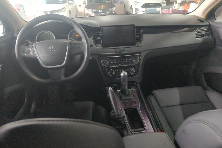 Used Peugeot 508 2013 2.0L 2nd Anniversary Edition with Automatic Sunroof – Classic Version Interior 3