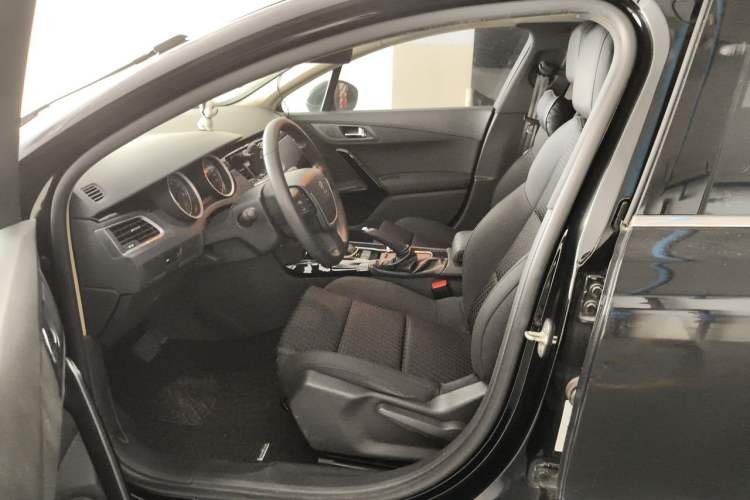 Used Peugeot 508 2013 2.0L 2nd Anniversary Edition with Automatic Sunroof – Classic Version Left Front Seat