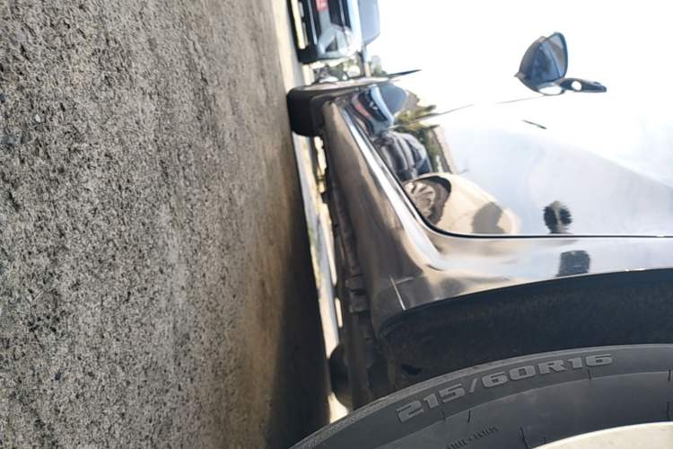 Used Peugeot 508 2013 2.0L 2nd Anniversary Edition with Automatic Sunroof – Classic Version Left Side Sill