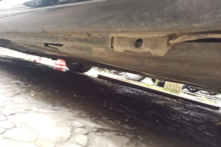 Used Peugeot 508 2013 2.0L 2nd Anniversary Edition with Automatic Sunroof – Classic Version Left Side Sill