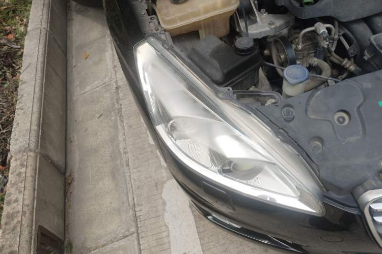 Used Peugeot 508 2013 2.3L 2nd Anniversary Edition Automatic Flagship Model Right Front Headlight