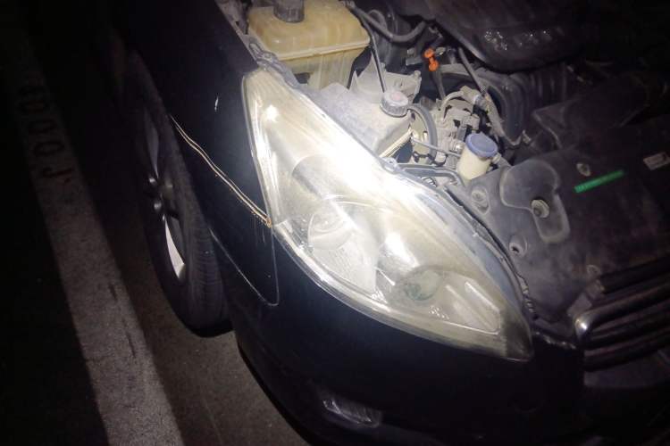 Used Peugeot 508 2013 2.0L 2nd Anniversary Edition with Automatic Sunroof – Classic Version Right Front Headlight