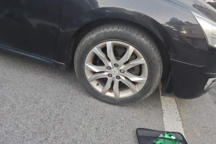 Used Peugeot 508 2013 2.0L 2nd Anniversary Edition Automatic Smart Enjoyment Version Right Front Wheel Hub