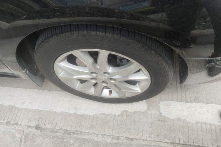 Used Peugeot 508 2013 2.3L 2nd Anniversary Edition Automatic Flagship Model Right Front Wheel Hub