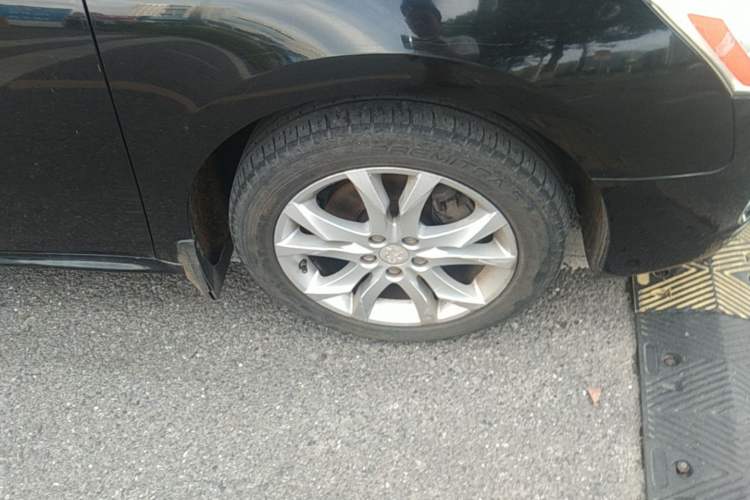 Used Peugeot 508 2013 2.0L 2nd Anniversary Edition Automatic Smart Enjoyment Version Right Front Wheel Hub