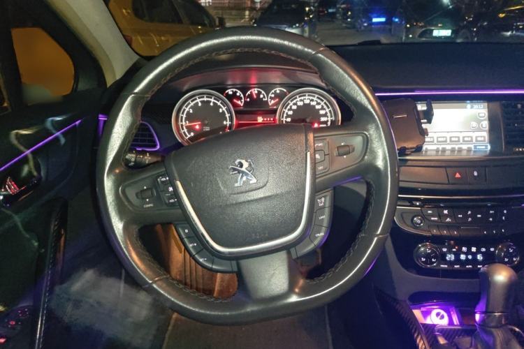 Used Peugeot 508 2013 2.0L 2nd Anniversary Edition Automatic Smart Enjoyment Version Steering Wheel