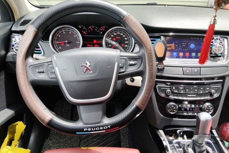 Used Peugeot 508 2013 2.0L 2nd Anniversary Edition with Automatic Sunroof – Classic Version Steering Wheel