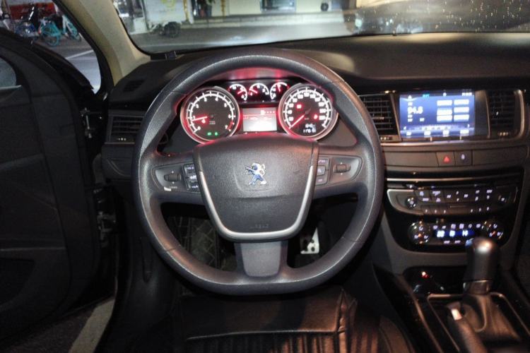 Used Peugeot 508 2013 2.0L 2nd Anniversary Edition with Automatic Sunroof – Classic Version Steering Wheel