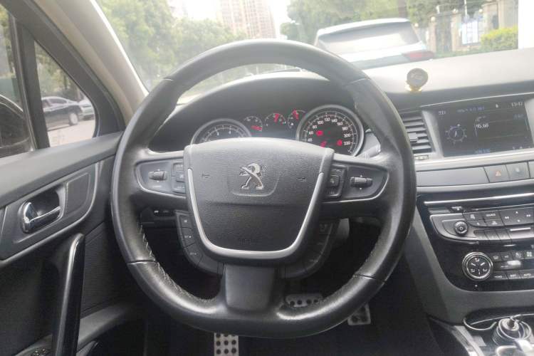 Used Peugeot 508 2013 2.3L 2nd Anniversary Edition Automatic Flagship Model Steering Wheel