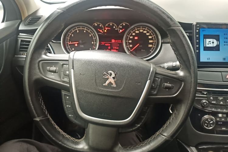 Used Peugeot 508 2013 2.0L 2nd Anniversary Edition with Automatic Sunroof – Classic Version Steering Wheel