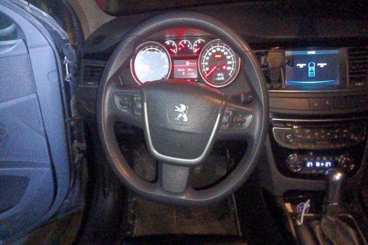 Used Peugeot 508 2013 2.0L 2nd Anniversary Edition with Automatic Sunroof – Classic Version Steering Wheel
