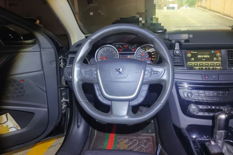 Used Peugeot 508 2013 2.3L Roland Garros Edition Steering Wheel
