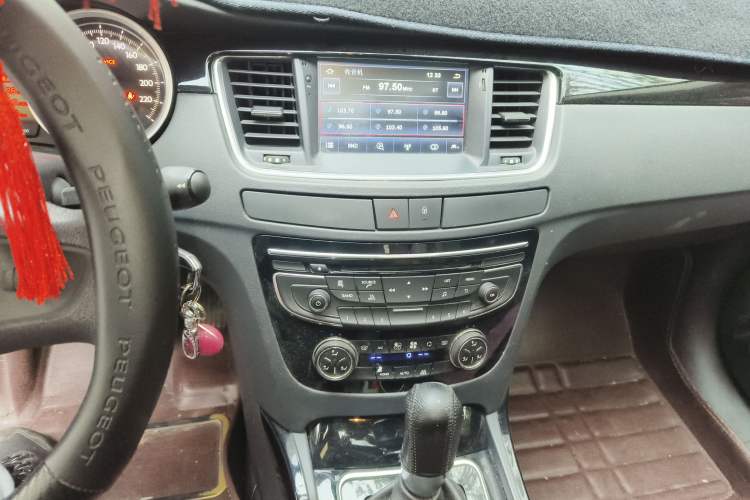 Used Peugeot 508 2013 2.0L 2nd Anniversary Edition with Automatic Sunroof – Classic Version Audio And AC Panel